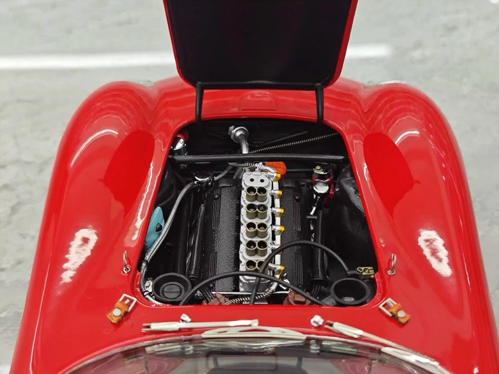 [Kyosho] 1:18 Ferrari 1962 250 GTO Red Model Car Die-Cast