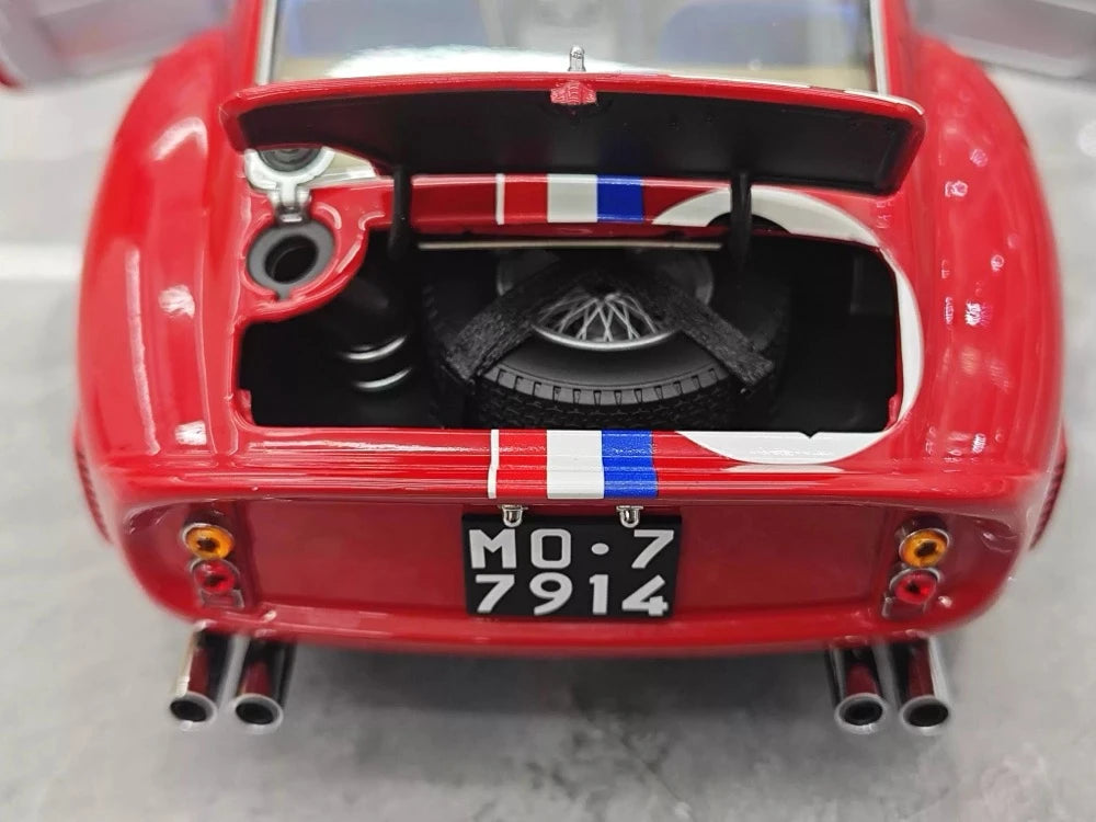[Kyosho] 1:18 Ferrari 1962 250 GTO rosso da corsa Livery #19 modellino di auto Die-Cast