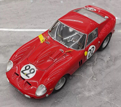 [Kyosho] 1:18 Ferrari 1962 250 GTO rood Racing Livery #22 modelauto Die-Cast