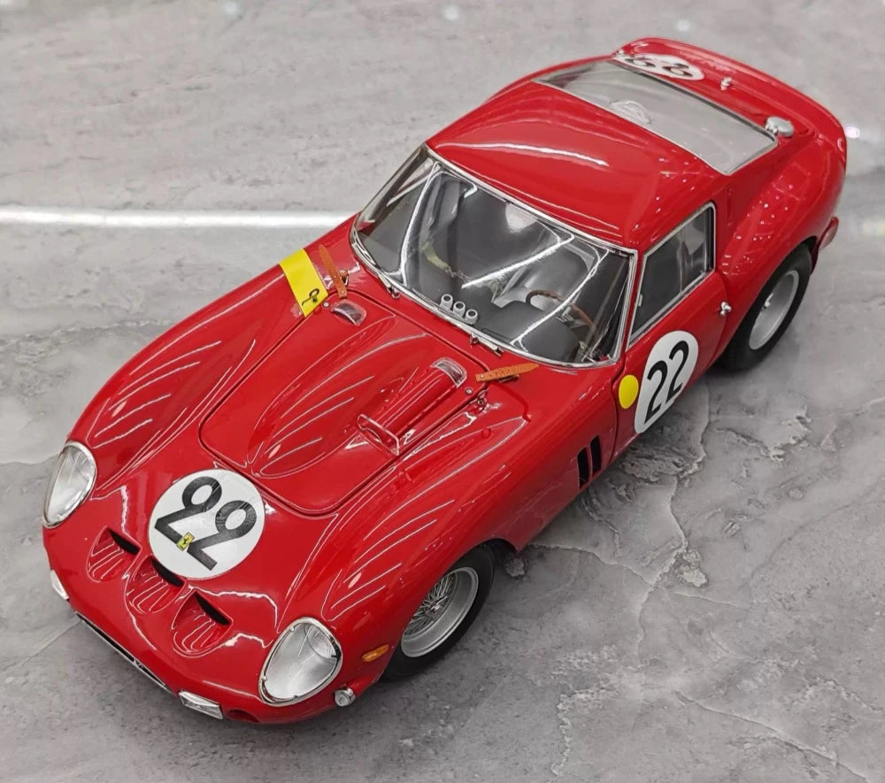 [Kyosho] 1:18 Ferrari 1962 250 GTO Red Racing Livery #22 Model Car Die-Cast