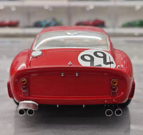 [Kyosho] 1:18 Ferrari 1962 250 GTO rood Racing Livery #22 modelauto Die-Cast