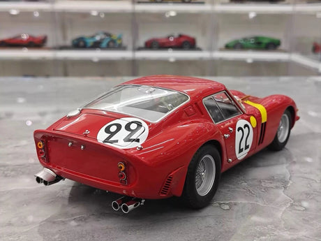 [Kyosho] 1:18 Ferrari 1962 250 GTO rood Racing Livery #22 modelauto Die-Cast