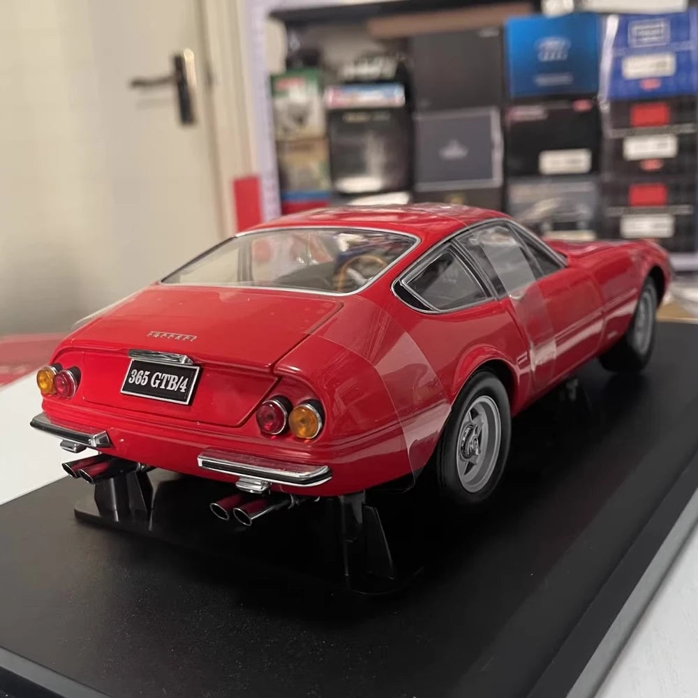 [Kyosho] 1:18 Ferrari 1969 365 GTB/4 Daytona Red Model Car Die-Cast