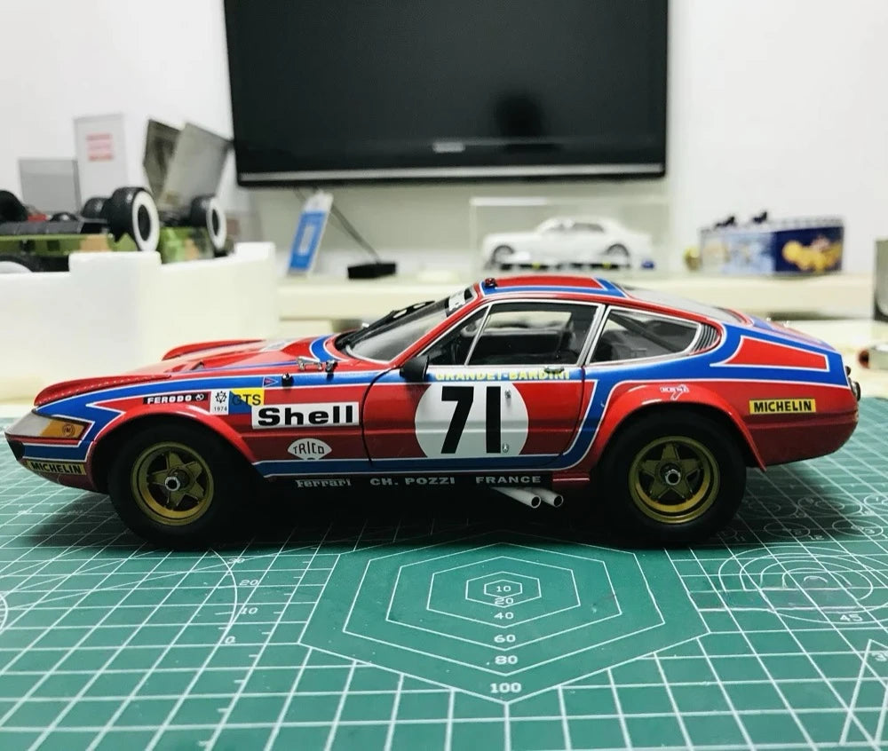 [Kyosho] 1:18 Ferrari 1974 365 GTB Le Mans #71 Model Car Die-Cast