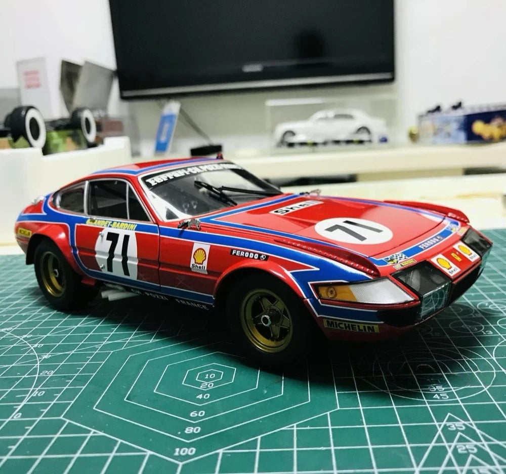 [Kyosho] 1:18 Ferrari 1974 365 GTB Le Mans #71 Model Car Die-Cast