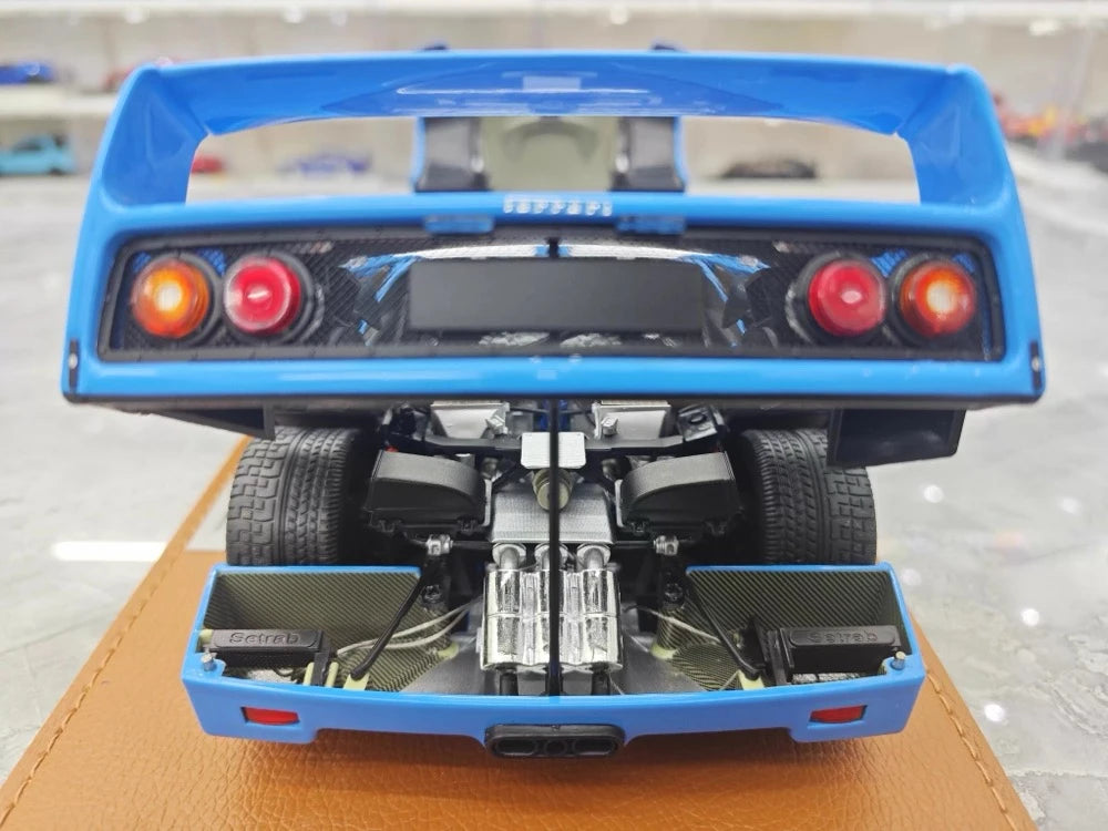 [Kyosho] 1:18 Ferrari 1987 F40 blu modellino di auto Die-Cast