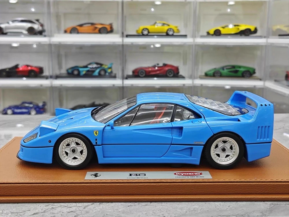 [Kyosho] 1:18 Ferrari 1987 F40 blu modellino di auto Die-Cast