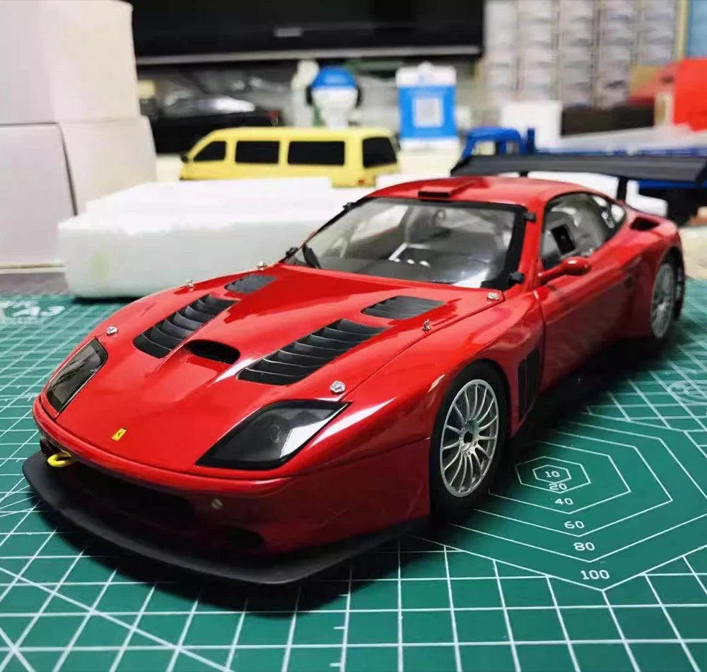 [Kyosho] 1:18 Ferrari 2003 575 GTC Red Model Car Die-Cast