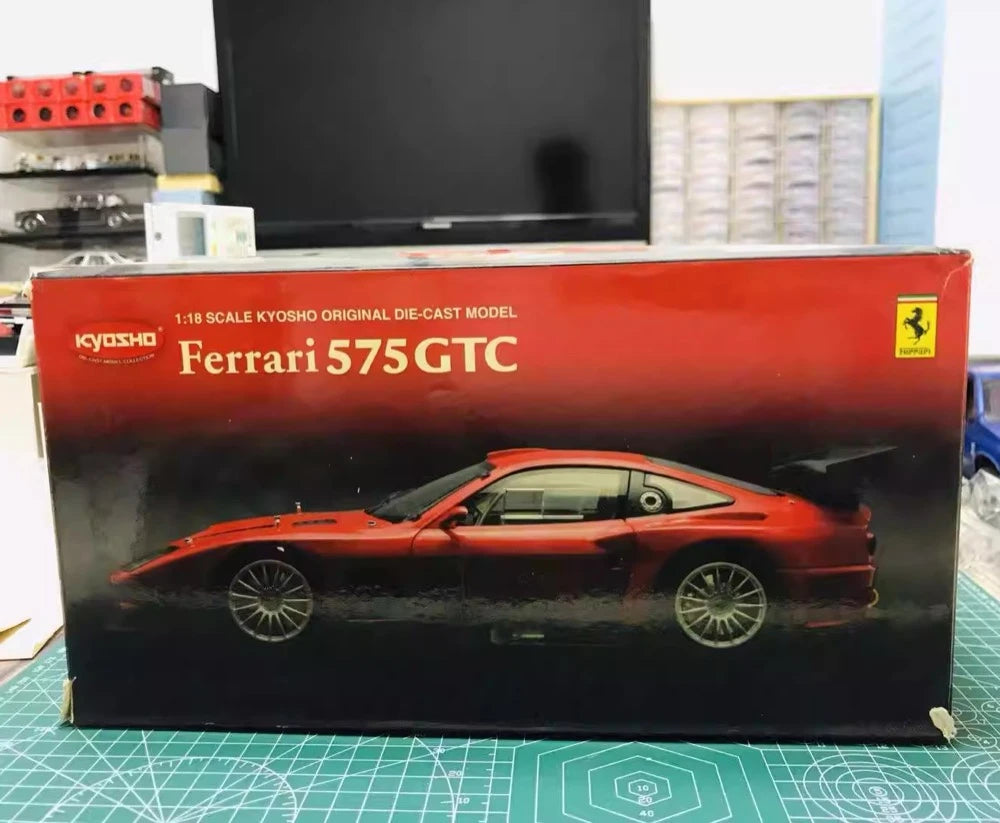 [Kyosho] 1:18 Ferrari 2003 575 GTC Red Model Car Die-Cast