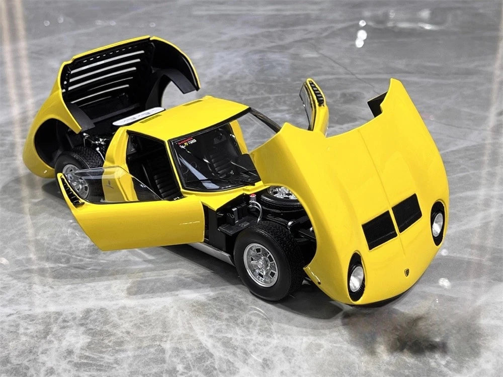 [Kyosho] 1:18 Lamborghini 1966 Miura P400 Yellow Model Car Die-Cast