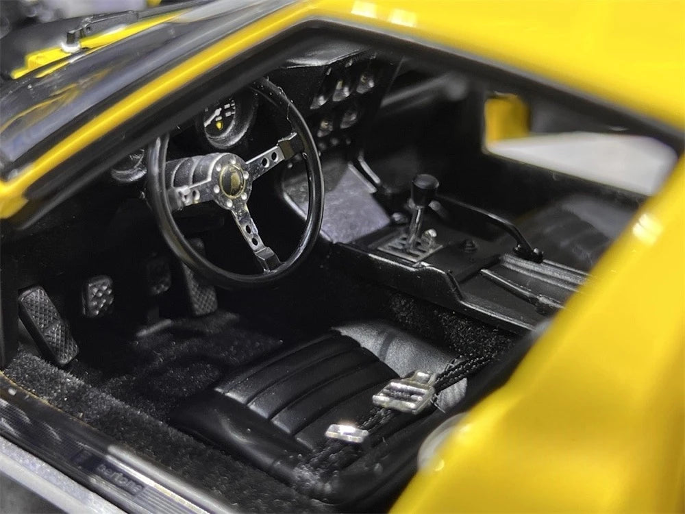 [Kyosho] 1:18 Lamborghini 1966 Miura P400 Yellow Model Car Die-Cast