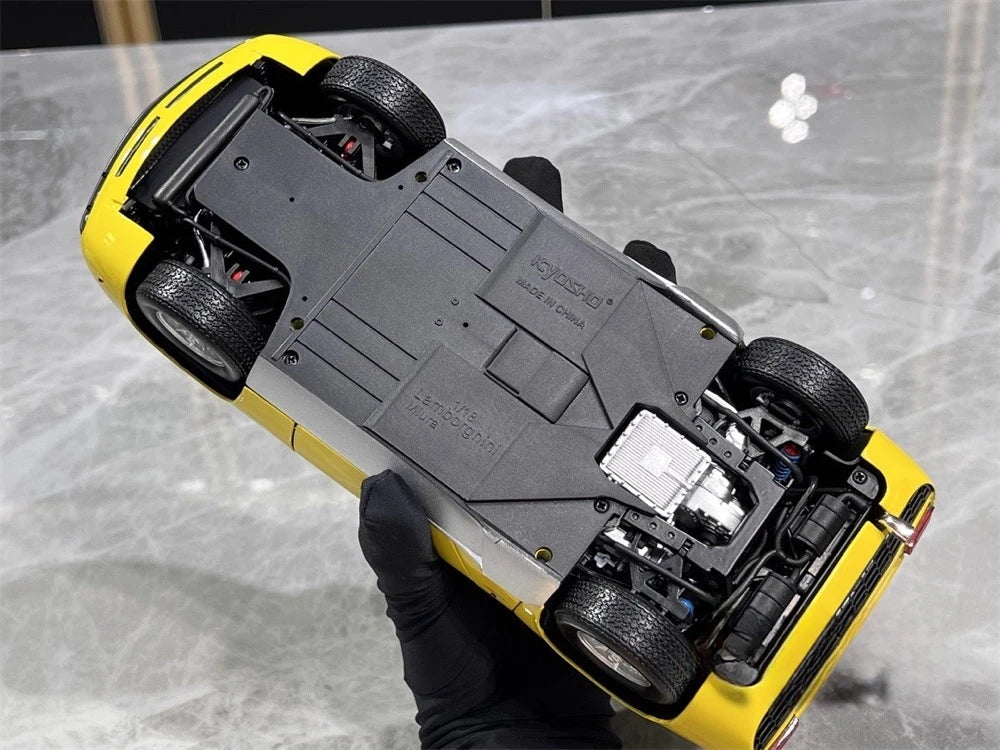 [Kyosho] 1:18 Lamborghini 1966 Miura P400 Yellow Model Car Die-Cast