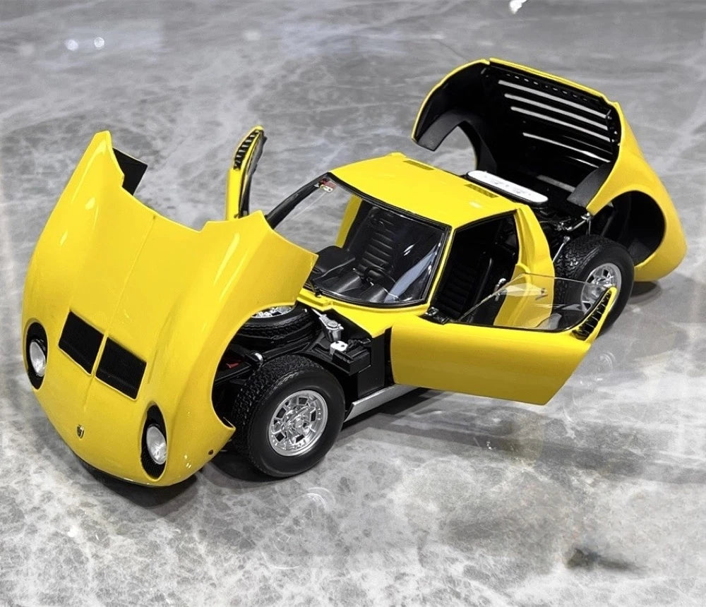[Kyosho] 1:18 Lamborghini 1966 Miura P400 Yellow Model Car Die-Cast