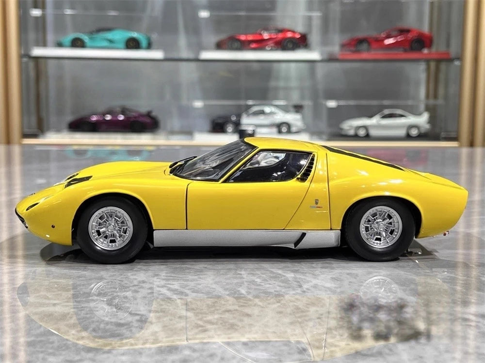 [Kyosho] 1:18 Lamborghini 1966 Miura P400 Yellow Model Car Die-Cast