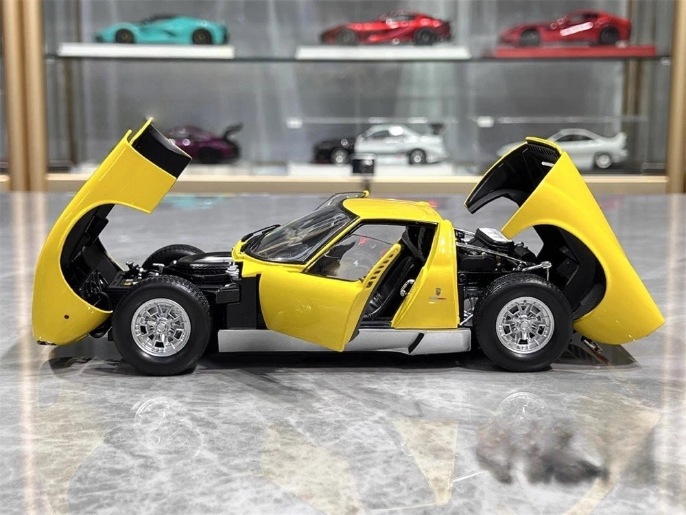 [Kyosho] 1:18 Lamborghini 1966 Miura P400 Yellow Model Car Die-Cast