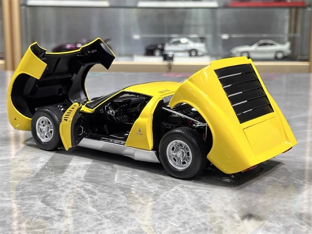 [Kyosho] 1:18 Lamborghini 1966 Miura P400 Yellow Model Car Die-Cast
