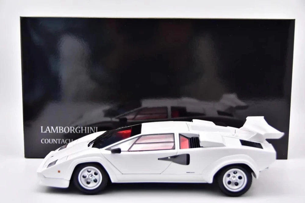 [Kyosho] 1:18 Lamborghini 1982 Countach LP500S White Model Car Die-Cast
