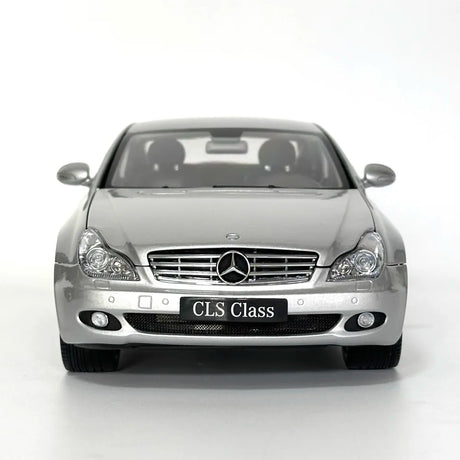 [Kyosho] 1:18 Mercedes-Benz 2004 CLS500 Silver Model Car Die-Cast