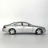 [Kyosho] 1:18 Mercedes-Benz 2004 CLS500 Silver Model Car Die-Cast