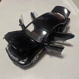 [Kyosho] 1:18 Mercedes-Benz 2004 CLS500 musta pienoismalli Die-Cast