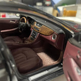 [Kyosho] 1:18 Mercedes-Benz 2004 CLS500 musta pienoismalli Die-Cast