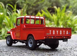 [Kyosho] 1:18 Toyota 1980 Land Cruiser LC40 pick-up rosso modellino di auto Die-Cast