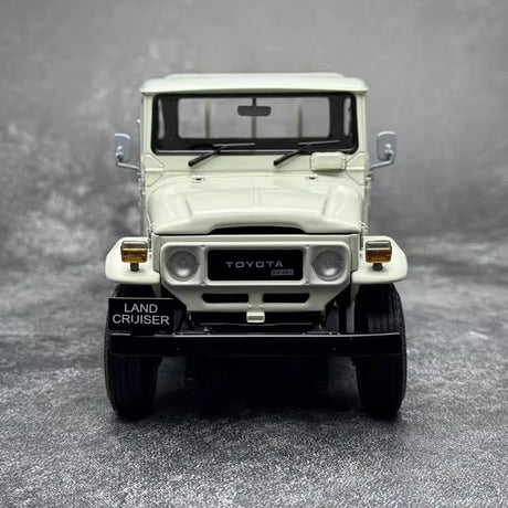 [Kyosho] 1:18 Toyota 1980 Land Cruiser LC40 Pickup wit modelauto Die-Cast