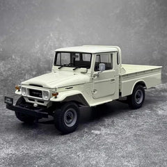 [Kyosho] 1:18 Toyota 1980 Land Cruiser LC40 Pickup White Model Car Die-Cast
