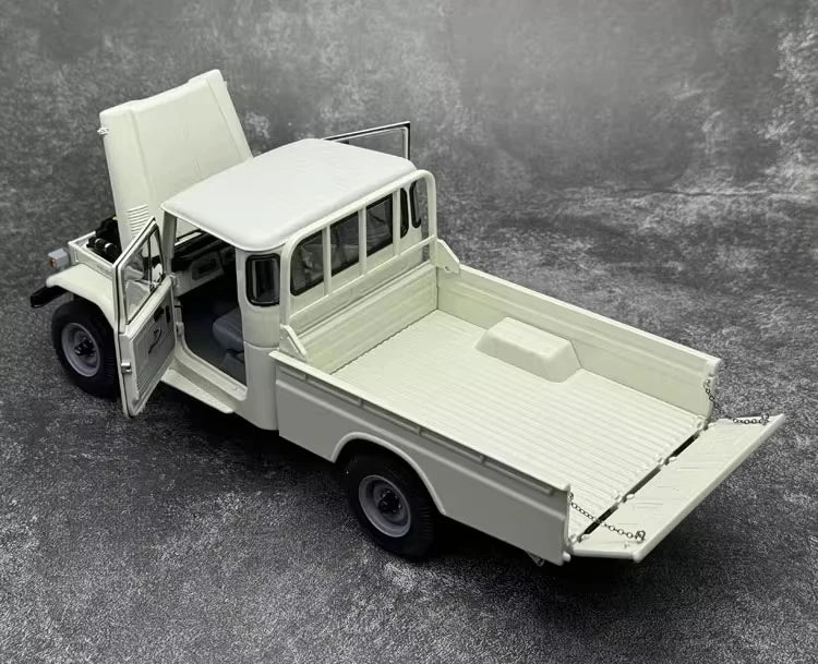 [Kyosho] 1:18 Toyota 1980 Land Cruiser LC40 Pickup White Model Car Die-Cast