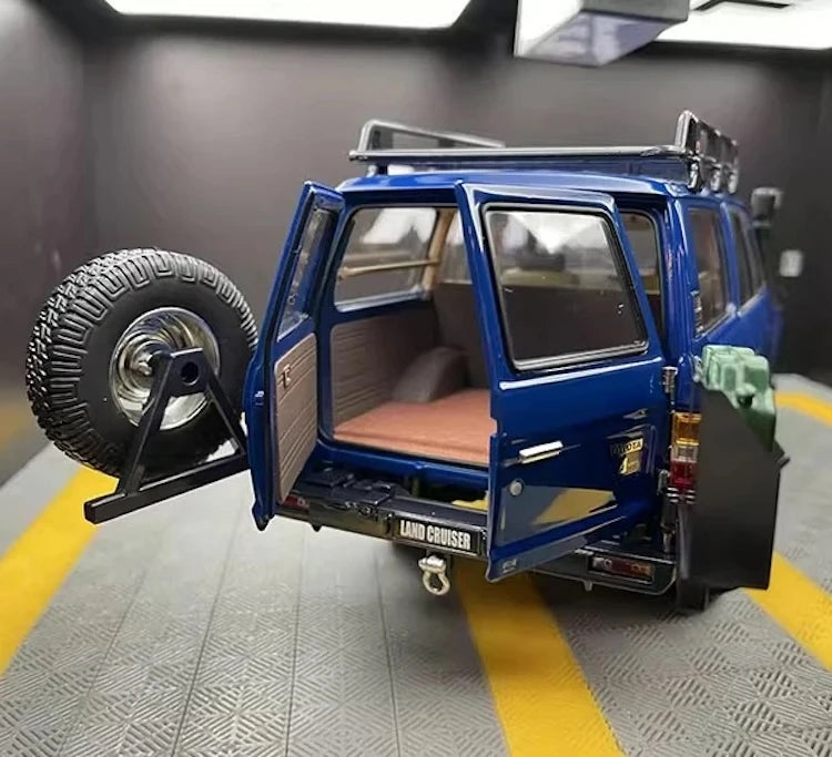 [Kyosho] 1:18 Toyota 1987 Land Cruiser LC60 Modified blauw modelauto Die-Cast