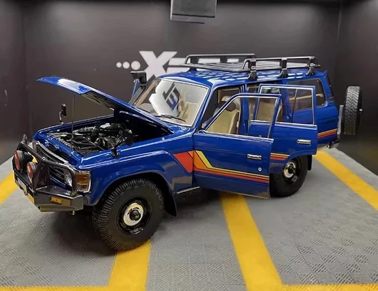 [Kyosho] 1:18 Toyota 1987 Land Cruiser LC60 Modified blauw modelauto Die-Cast