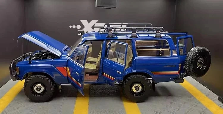 [Kyosho] 1:18 Toyota 1987 Land Cruiser LC60 Modified blauw modelauto Die-Cast