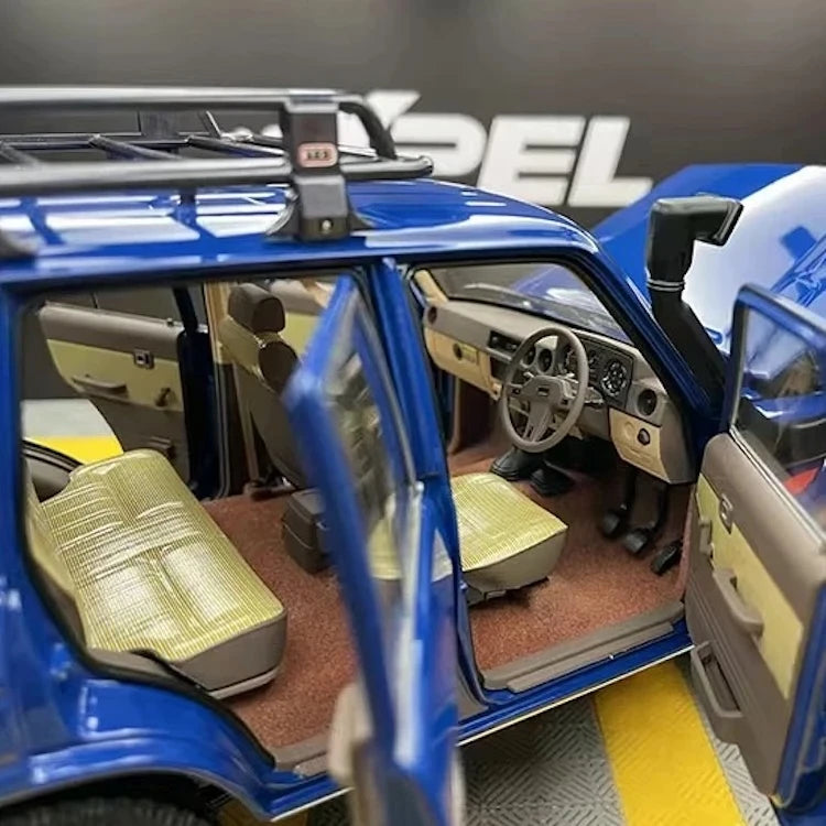 [Kyosho] 1:18 Toyota 1987 Land Cruiser LC60 Modified Blue Model Car Die-Cast