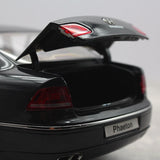 [Kyosho] 1:18 Volkswagen 2011 Phaeton Black Model Car Die-Cast