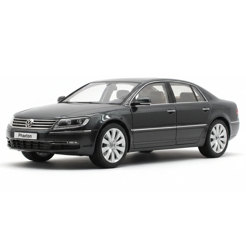 [Kyosho] 1:18 Volkswagen 2011 Phaeton Black Model Car Die-Cast