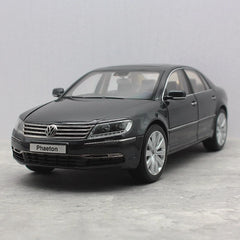 [Kyosho] 1:18 Volkswagen 2011 Phaeton Black Model Car Die-Cast