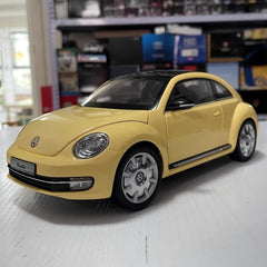 [Kyosho] 1:18 Volkswagen 2013 Beetle Coupe Yellow Model Car Die-Cast
