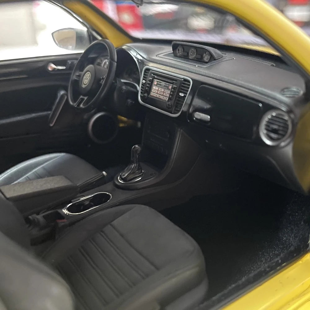 [Kyosho] 1:18 Volkswagen 2013 Beetle Coupe Yellow Model Car Die-Cast