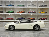 LCD Honda 1990 NSX NA1 White 1:18 – Sammelobjekt aus Druckguss