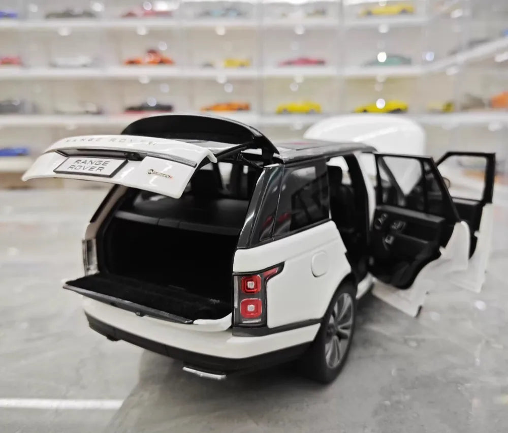 [LCD] 1:18 Land Rover 2020 Range Rover SVA bianco modellino di auto Die-Cast