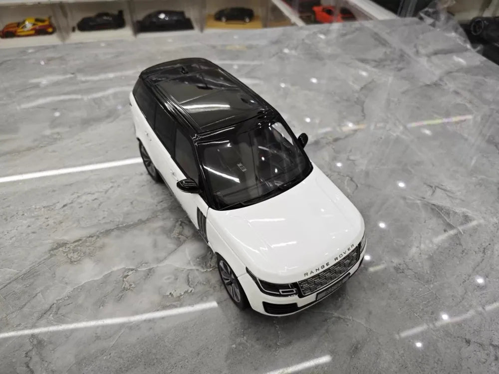 [LCD] 1:18 Land Rover 2020 Range Rover SVA bianco modellino di auto Die-Cast