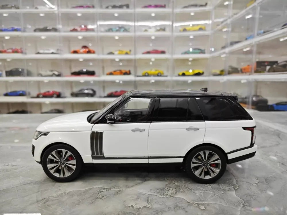 [LCD] 1:18 Land Rover 2020 Range Rover SVA bianco modellino di auto Die-Cast