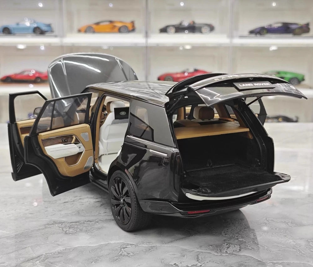 [LCD] 1:18 Land Rover 2022 Range Rover SV Black Model Car Die-Cast