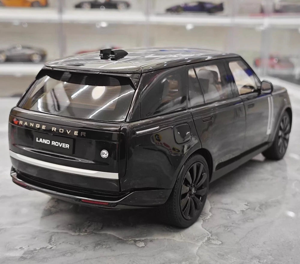 [LCD] 1:18 Land Rover 2022 Range Rover SV Black Model Car Die-Cast