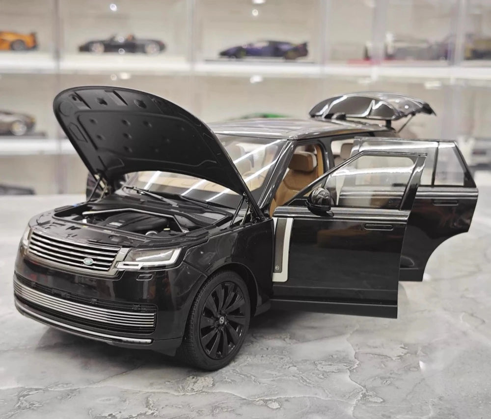 [LCD] 1:18 Land Rover 2022 Range Rover SV Black Model Car Die-Cast