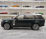 [LCD] 1:18 Land Rover 2022 Range Rover SV Green Model Car Die-Cast