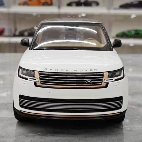 [LCD] 1:18 Land Rover 2022 Range Rover SV White Model Car Die-Cast