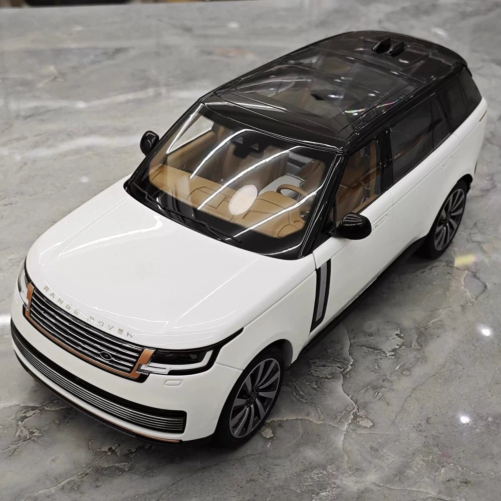 [LCD] 1:18 Land Rover 2022 Range Rover SV White Model Car Die-Cast