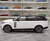 [LCD] 1:18 Land Rover 2022 Range Rover SV vit modellbil Die-Cast