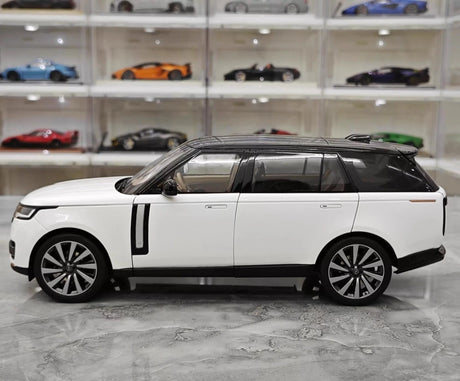 [LCD] 1:18 Land Rover 2022 Range Rover SV White Model Car Die-Cast